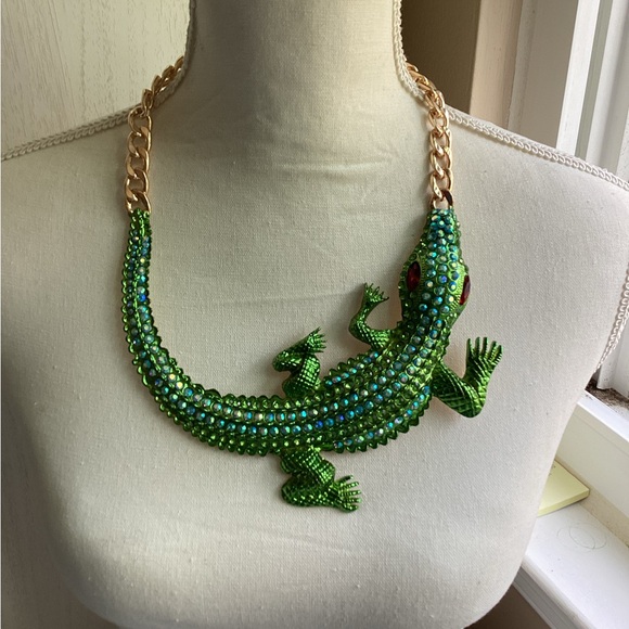 Minimal Necklace, Statement COLLAR, Thin Multilayered - Picture 5 of 14